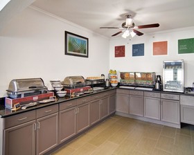 Spark By Hilton Galveston
