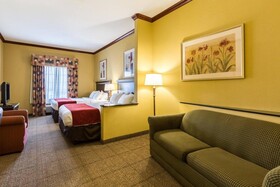 Comfort Suites