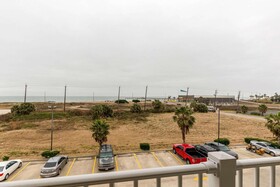Comfort Suites