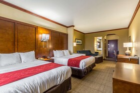 Comfort Suites