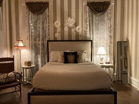 Coppersmith Inn Bed and Breakfast