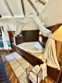 Coppersmith Inn Bed and Breakfast