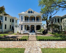 Coppersmith Inn Bed and Breakfast
