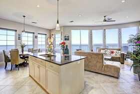 Diamond Beach