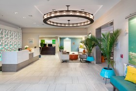 DoubleTree by Hilton Hotel Galveston Beach