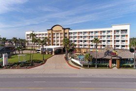 DoubleTree by Hilton Hotel Galveston Beach