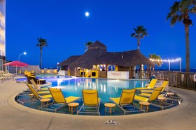 DoubleTree by Hilton Hotel Galveston Beach
