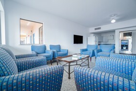 Island Inn