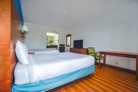 Island Inn