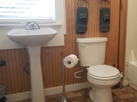 Lost Bayou Guesthouse B&B