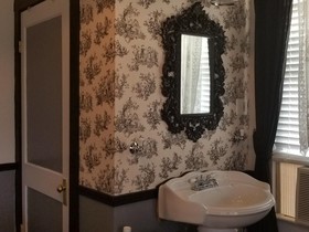 Lost Bayou Guesthouse B&B