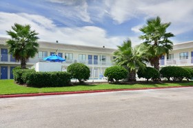 Motel 6 Galveston, TX