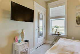 Pointe West