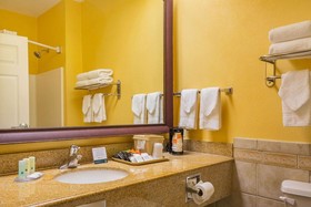 Quality Inn & Suites Beachfront