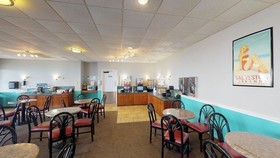 Red Roof Inn Galveston - Beachfront/Convention Ctr.