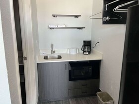 Studio 6 Galveston Tx