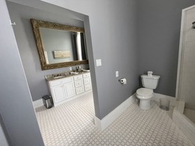The George Manor