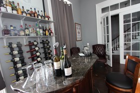 The George Manor