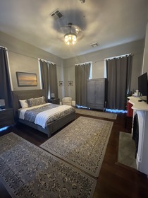 The George Manor