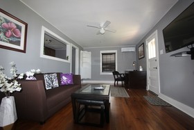 The George Manor