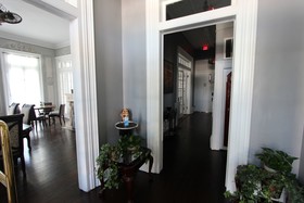 The George Manor