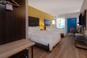 Tru by Hilton Galveston