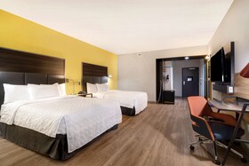 Tru by Hilton Galveston