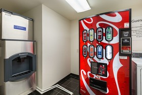 Budget Inn and Suites
