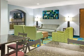 Days Inn by Wyndham Dallas Garland West