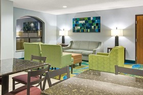 Days Inn by Wyndham Dallas Garland West