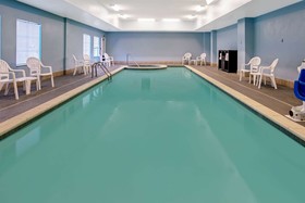 La Quinta Inn & Suites by Wyndham Garland Harbor Point