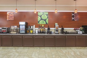 La Quinta Inn & Suites by Wyndham Garland Harbor Point