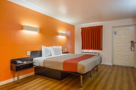 Motel 6 Dallas - Garland - Northwest Hwy
