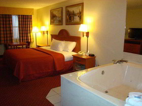 Quality Inn & Suites Garland East Dallas