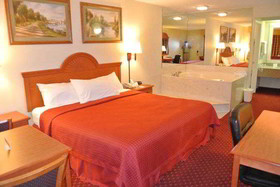 Quality Inn & Suites Garland East Dallas