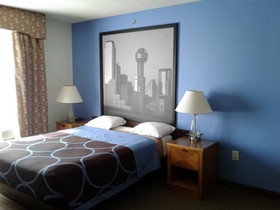 Super 8 by Wyndham Garland/Rowlett/East Dallas area
