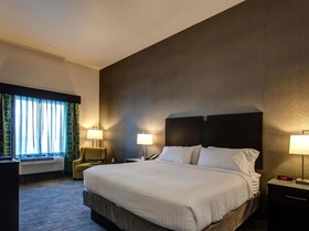 Holiday Inn Express & Suites Gatesville - N. Ft Hood