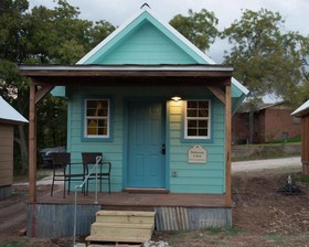 Peacock Cabins