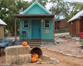 Peacock Cabins