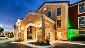 Best Western Plus Georgetown Inn & Suites