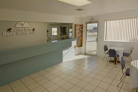 Americas Best Value Inn-giddings