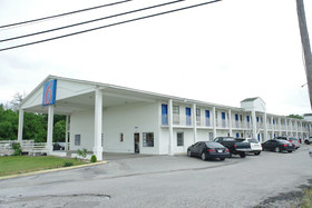 Motel 6 Giddings, TX