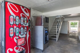 Motel 6 Giddings, TX