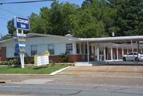 Economy Inn - Gladewater