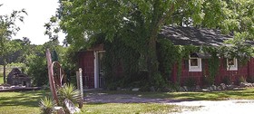 Country Woods Inn