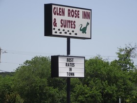 Glen Rose Inn and Suites