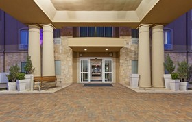 Holiday Inn Express Hotel & Suites Glen Rose