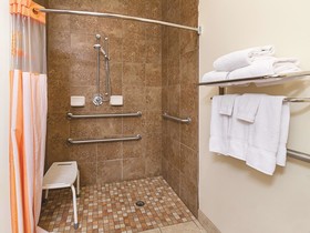 La Quinta Inn & Suites by Wyndham Glen Rose