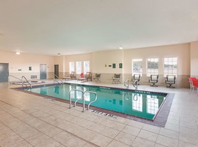 La Quinta Inn & Suites by Wyndham Glen Rose