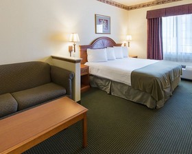 Quality Inn & Suites